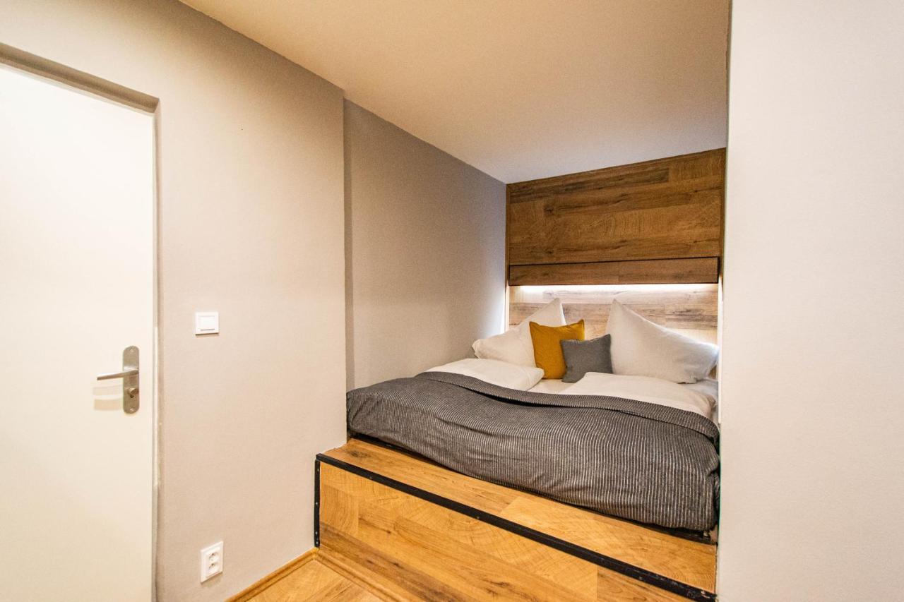Cozy Studio In The Main City Center براغ المظهر الخارجي الصورة