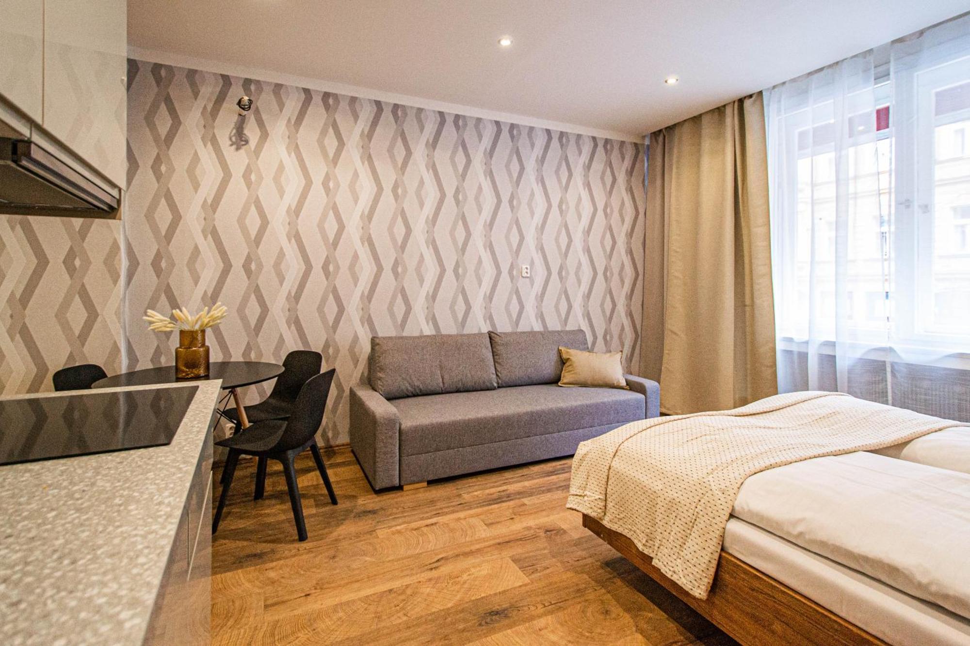 Cozy Studio In The Main City Center براغ المظهر الخارجي الصورة