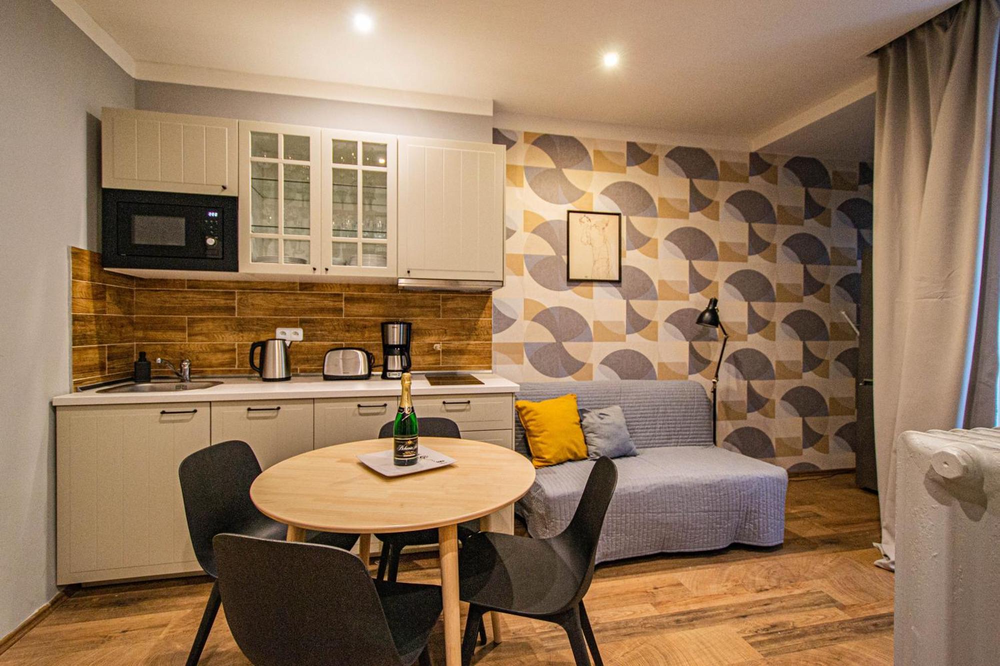 Cozy Studio In The Main City Center براغ المظهر الخارجي الصورة